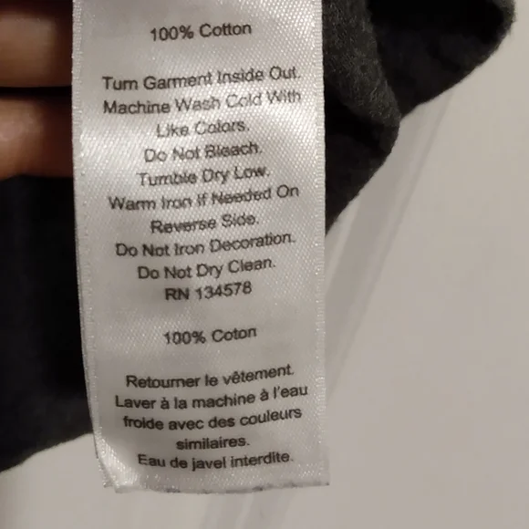 Vineyard Vines dark gray tee shirt - Picture 4 of 6